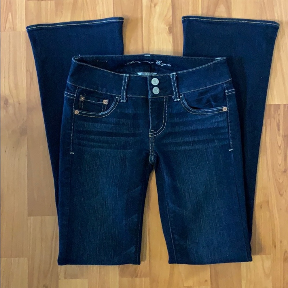 American Eagle denim, artist style, size 0